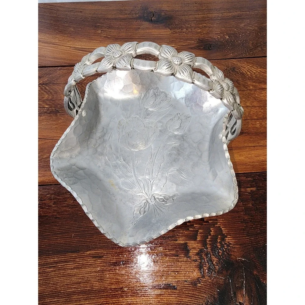 Rodney Kent‎ Silver Co Hand Wraught Metal Basket